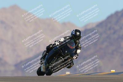 media/Oct-01-2023-SoCal Trackdays (Sun) [[4c570cc352]]/Turn 9 Set 1 (950am)/